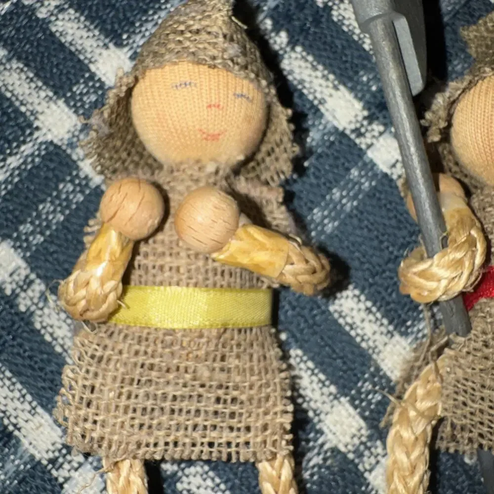 Set Of 2 Mid-Century Figurines Burlap And Wood